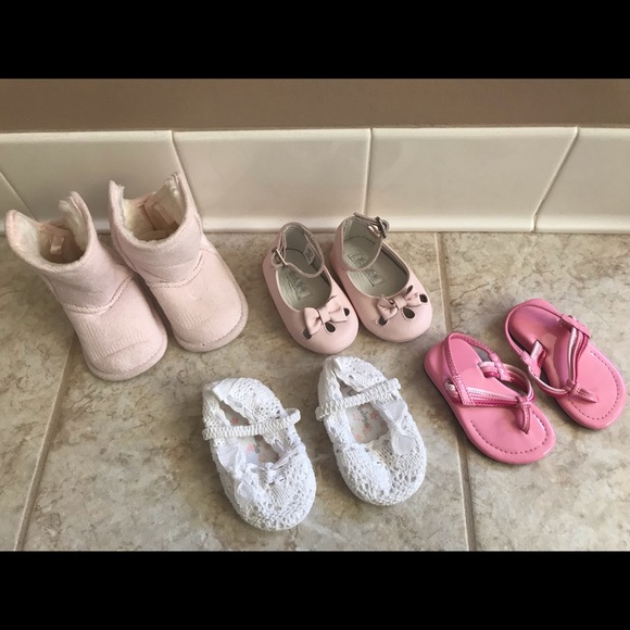 LOT of Baby Girls Shoes - Size 2 - Picture 2 of 7